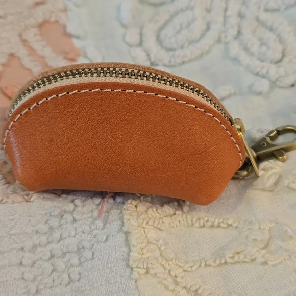 BNNU PLG Keychain Taco - Picture 2 of 4